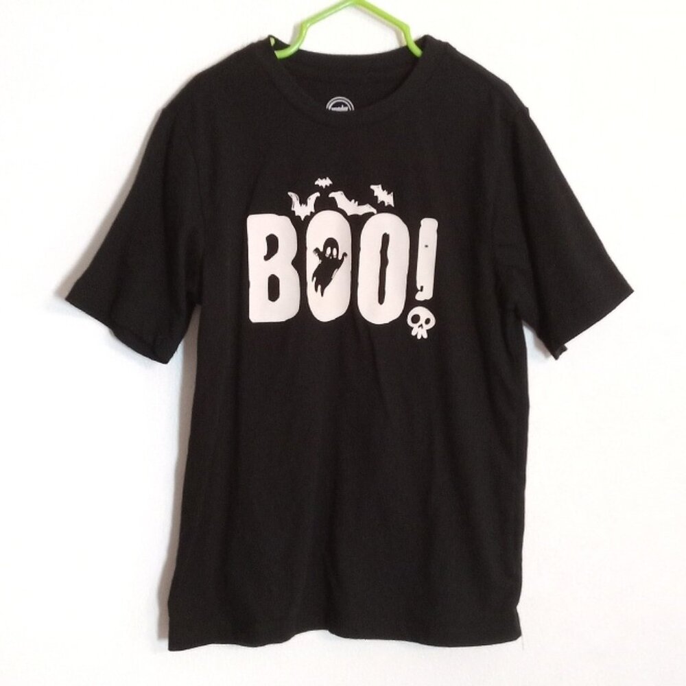 Kids Halloween glow in the dark black t shirt size medium 8